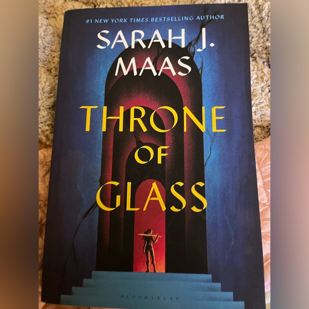 Throne of Glass by Sarah J. Maas